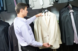 Выбор и приобретение модной мужской одежды