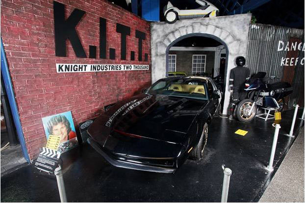 Автомобіль KITT Девіда Хассельхофф, серіал «Лицар доріг»